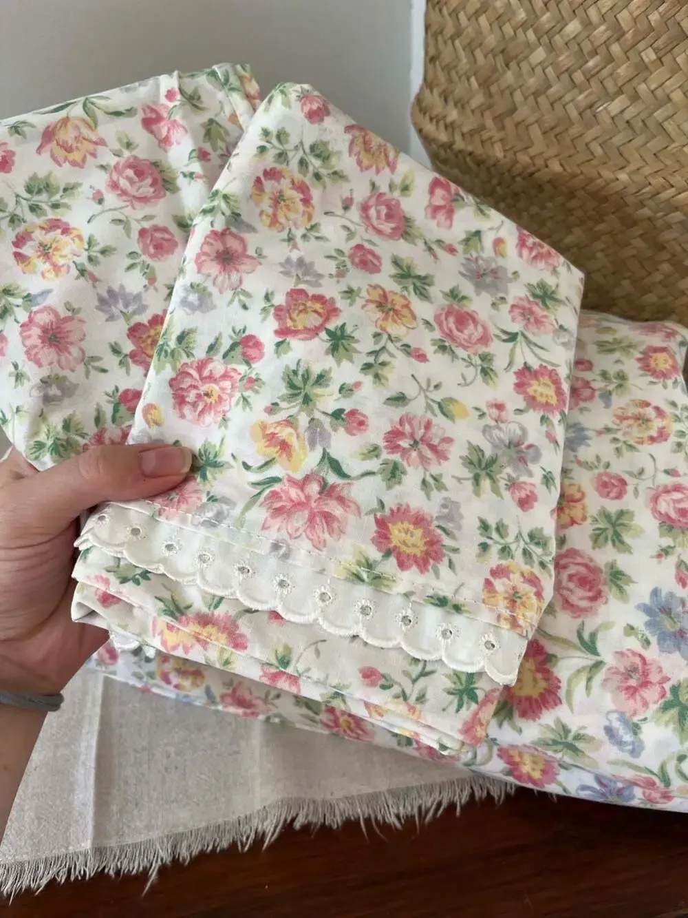Vintage Floral Cottage Full Sheet Set